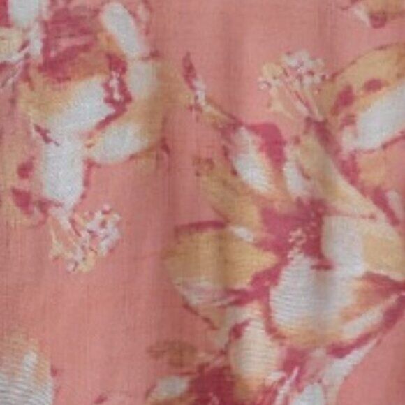 NWT Cocomo Plus Size 3X Pink Multicolor Floral Pintuck Flutter Short Sleeve Top - Picture 6 of 8